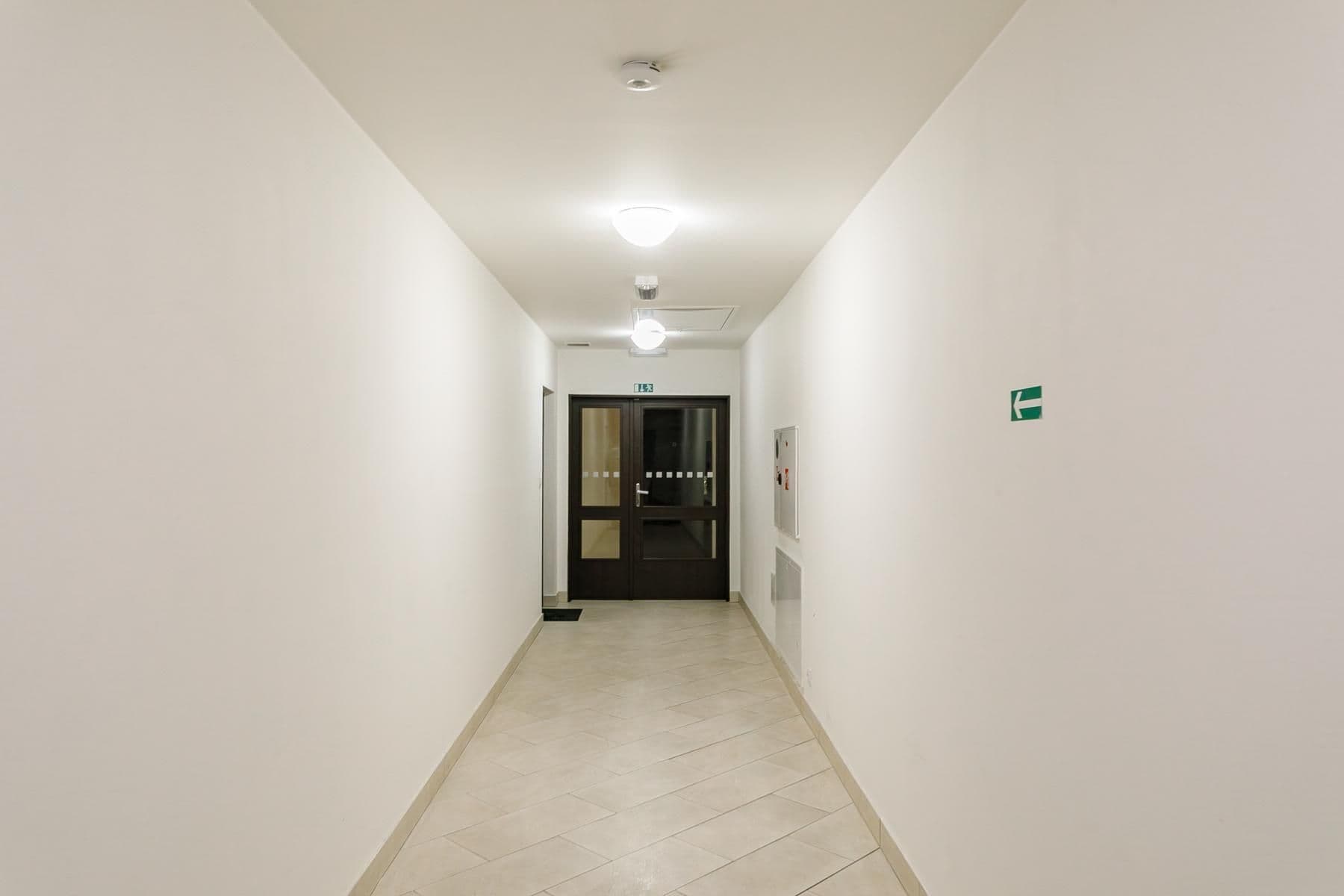 Prodej bytu 2+kk 65 m², Hlučkova, Praha, Praha Prodej bytu 2+kk 65 m², Hlučkova, Praha, Praha
