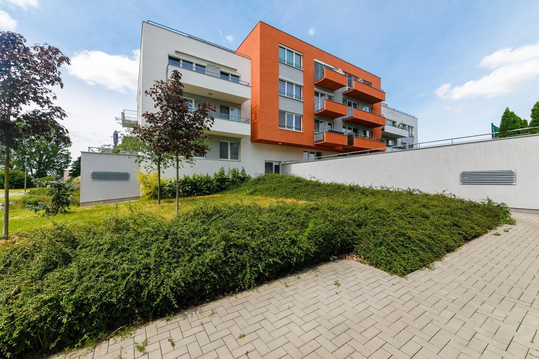 Prodej bytu 2+kk 65 m², Hlučkova, Praha, Praha Prodej bytu 2+kk 65 m², Hlučkova, Praha, Praha