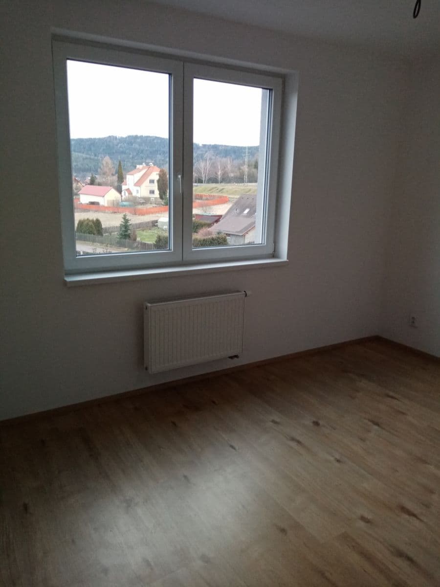 Pronájem bytu 2+kk 45 m², Zborovská, Jince, Středočeský kraj Pronájem bytu 2+kk 45 m², Zborovská, Jince, Středočeský kraj