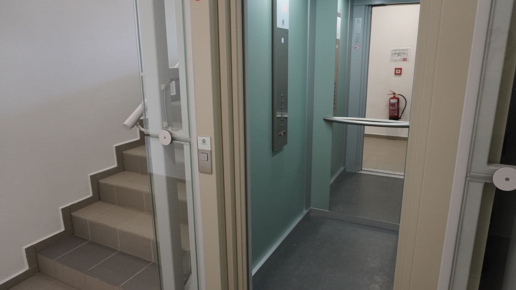 Pronájem bytu 2+kk 45 m², Zborovská, Jince, Středočeský kraj Pronájem bytu 2+kk 45 m², Zborovská, Jince, Středočeský kraj