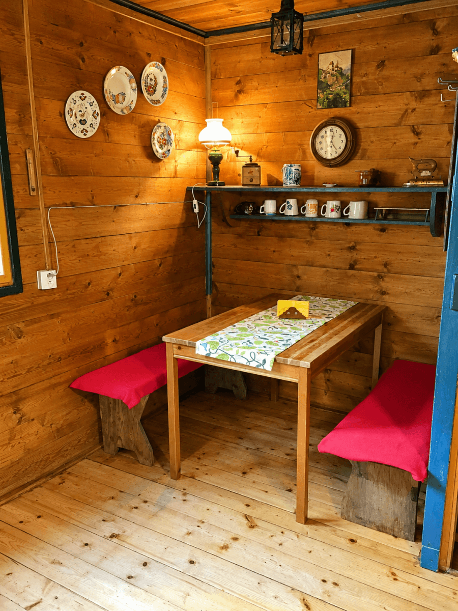Prodej chaty, chalupy 50 m², pozemek 4.459 m², Malá Hraštice, Středočeský kraj Prodej chaty, chalupy 50 m², pozemek 4.459 m², Malá Hraštice, Středočeský kraj