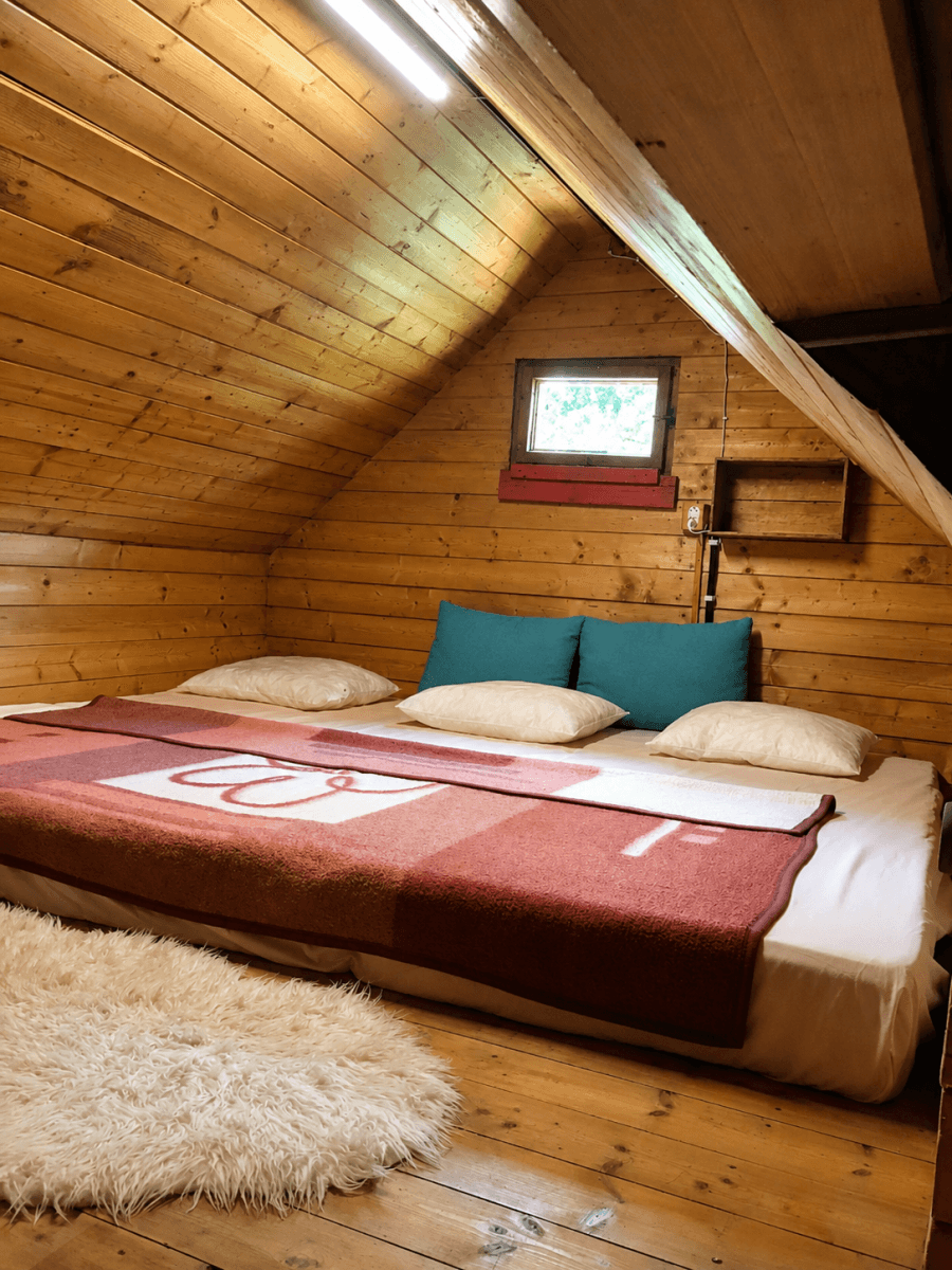 Prodej chaty, chalupy 50 m², pozemek 4.459 m², Malá Hraštice, Středočeský kraj Prodej chaty, chalupy 50 m², pozemek 4.459 m², Malá Hraštice, Středočeský kraj