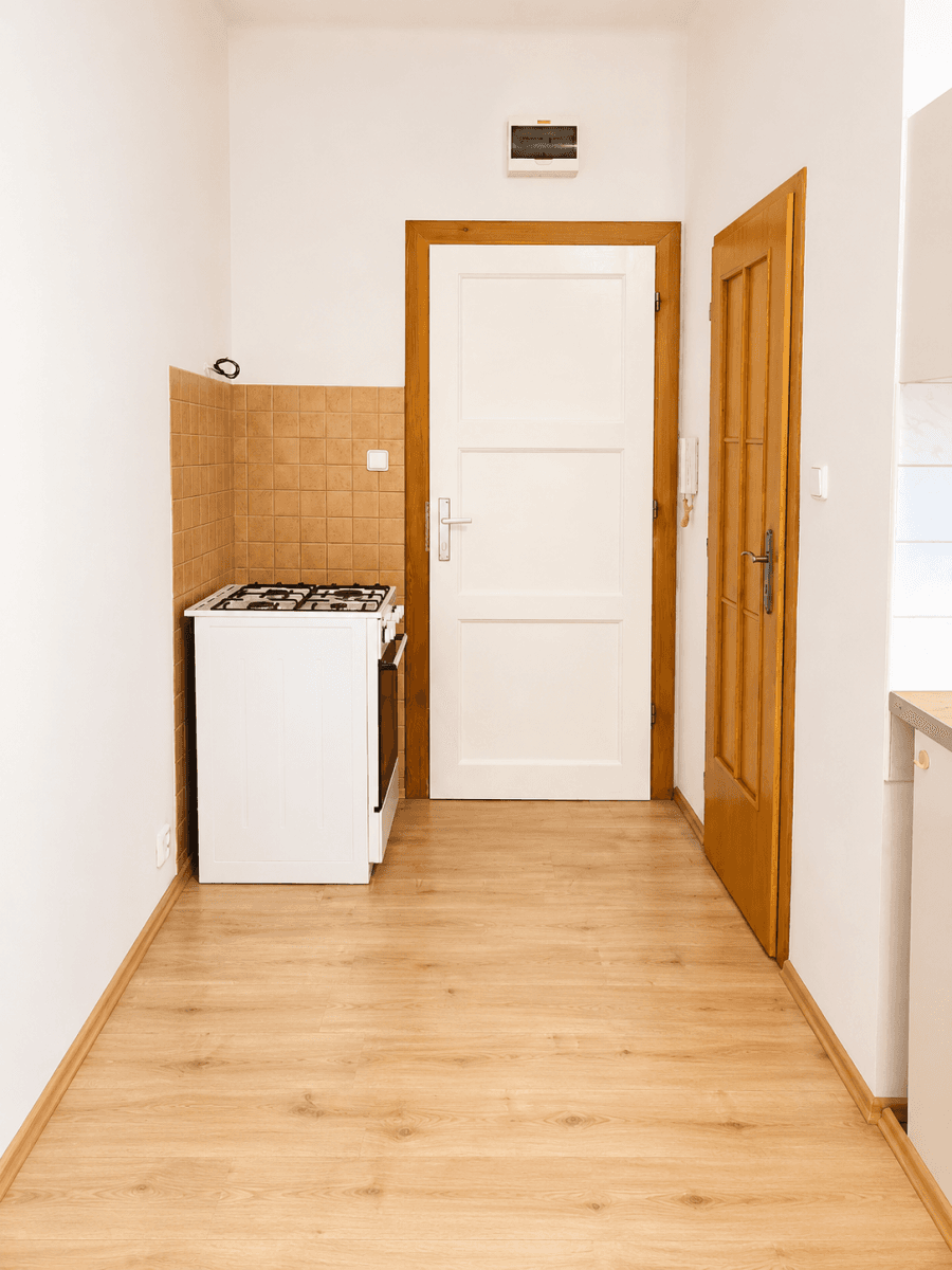 Pronájem bytu 1+kk 20 m², Starochuchelská, Praha, Praha Pronájem bytu 1+kk 20 m², Starochuchelská, Praha, Praha