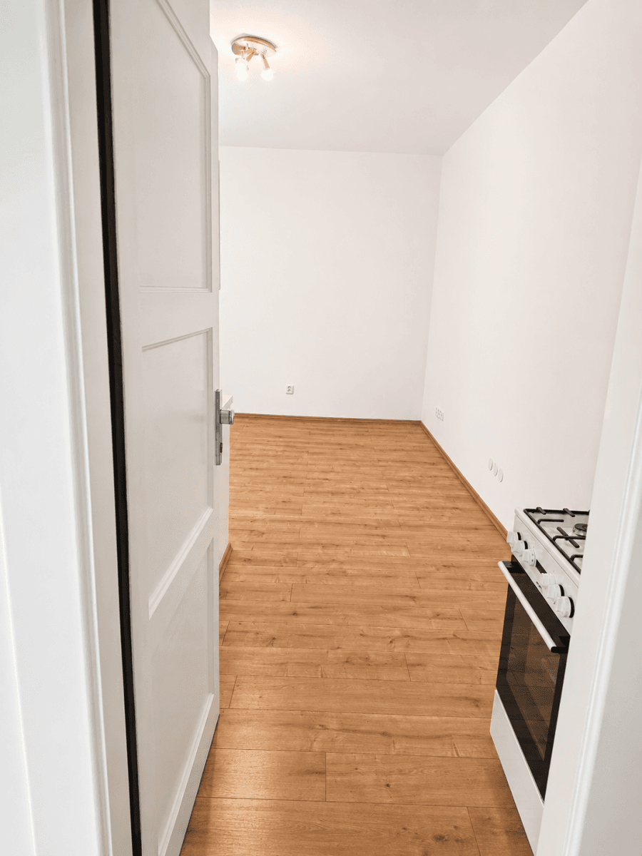 Pronájem bytu 1+kk 20 m², Starochuchelská, Praha, Praha Pronájem bytu 1+kk 20 m², Starochuchelská, Praha, Praha