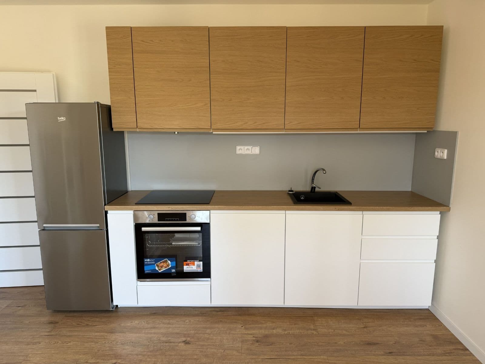 Pronájem bytu 2+kk 54 m², Lubenská, Rakovník, Středočeský kraj Pronájem bytu 2+kk 54 m², Lubenská, Rakovník, Středočeský kraj