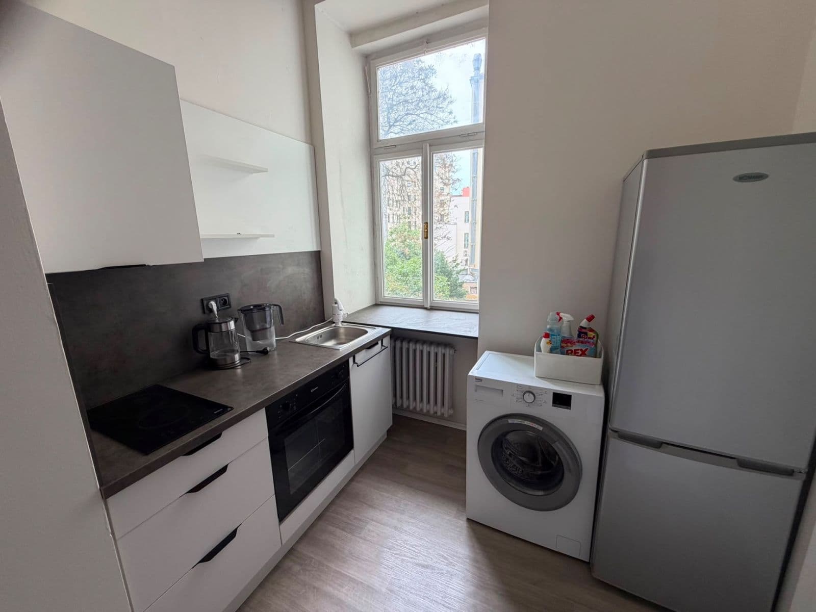 Pronájem bytu 1+1 30 m², Sokolská, Praha, Praha Pronájem bytu 1+1 30 m², Sokolská, Praha, Praha