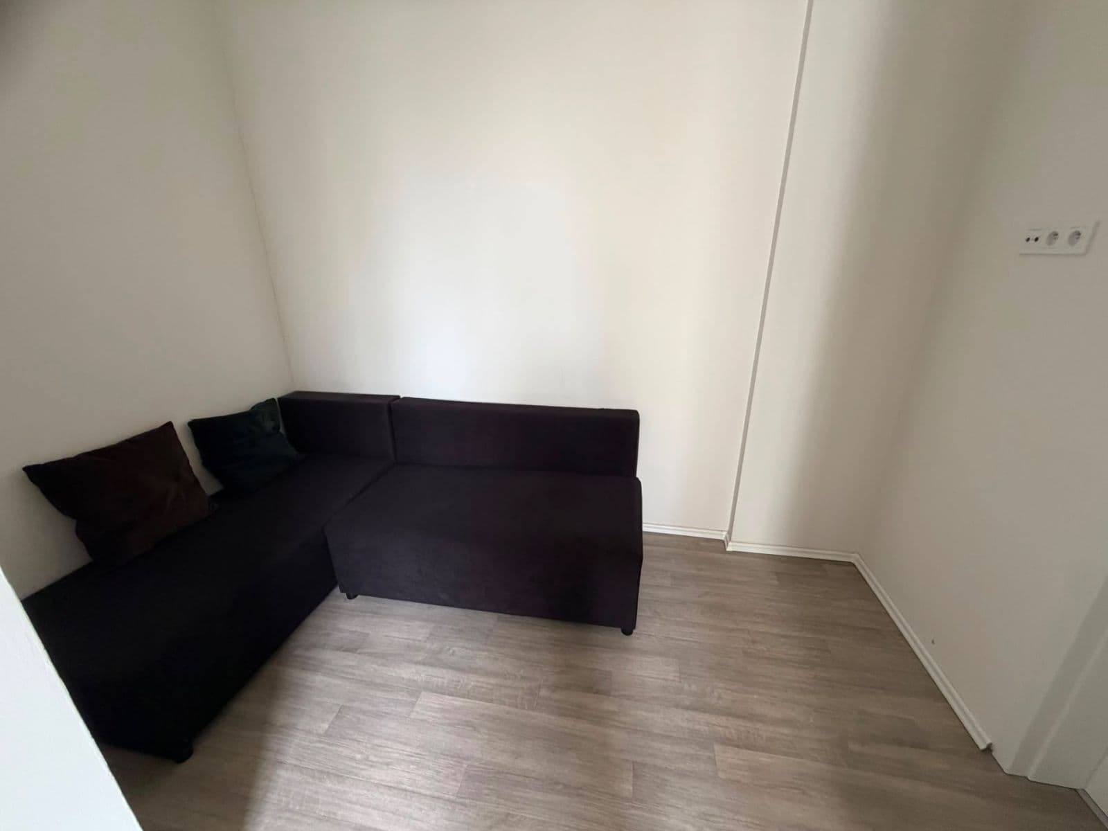Pronájem bytu 1+1 30 m², Sokolská, Praha, Praha Pronájem bytu 1+1 30 m², Sokolská, Praha, Praha