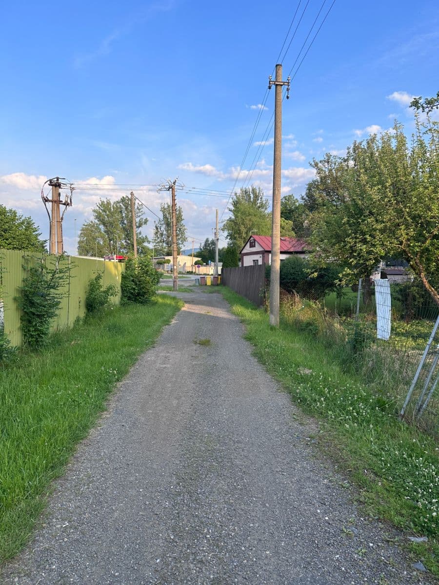 Prodej pozemku 801 m², Frýdek-Místek, Moravskoslezský kraj Prodej pozemku 801 m², Frýdek-Místek, Moravskoslezský kraj