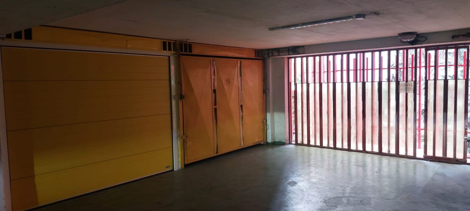 Prodej garáže 18 m², Chelčického, Praha, Praha Prodej garáže 18 m², Chelčického, Praha, Praha