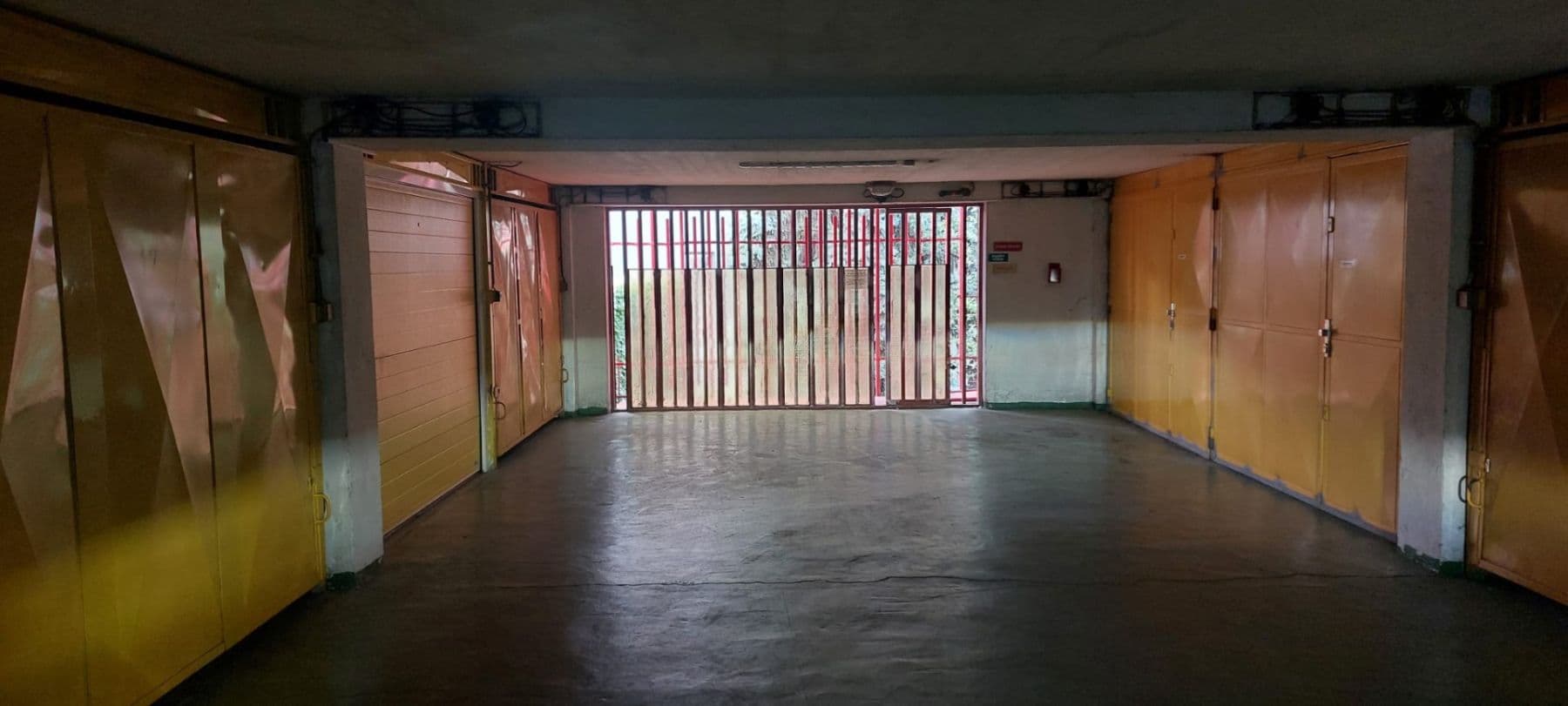 Prodej garáže 18 m², Chelčického, Praha, Praha Prodej garáže 18 m², Chelčického, Praha, Praha