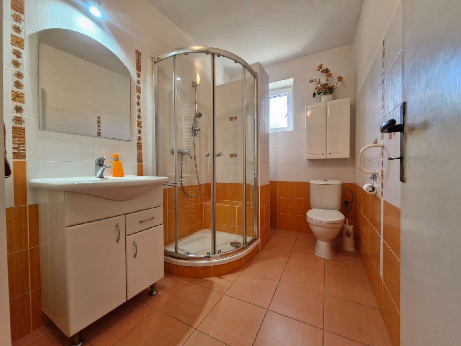 Prodej domu 142 m², pozemek 895 m², Dolná Trnovská, Žilina, Žilinský kraj Prodej domu 142 m², pozemek 895 m², Dolná Trnovská, Žilina, Žilinský kraj