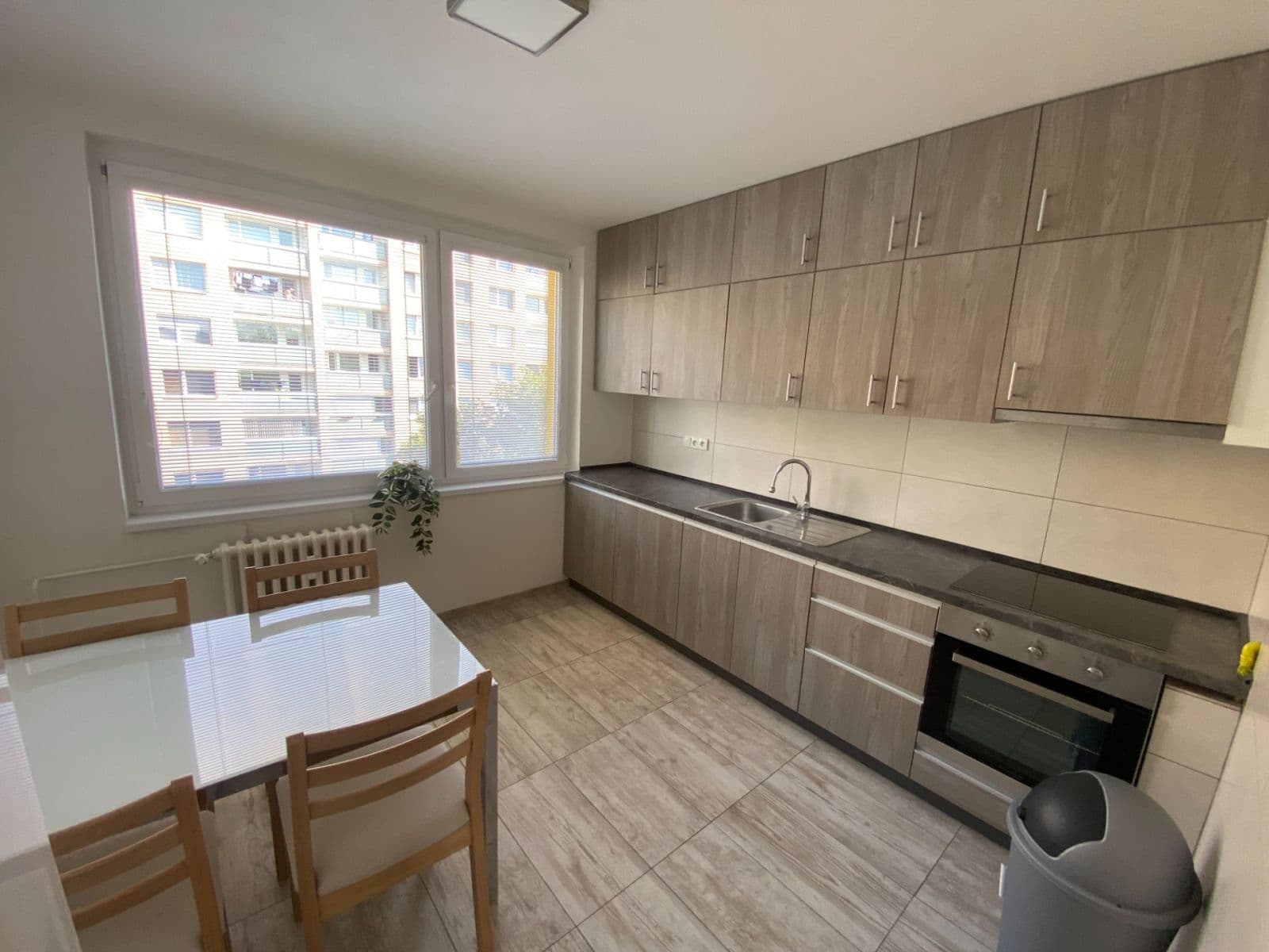 Pronájem bytu 1+kk 18 m², Vazovova, Praha, Praha Pronájem bytu 1+kk 18 m², Vazovova, Praha, Praha