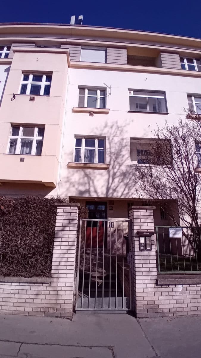 Pronájem nebytového prostoru 85 m², Hartigova, Praha, Praha Pronájem nebytového prostoru 85 m², Hartigova, Praha, Praha