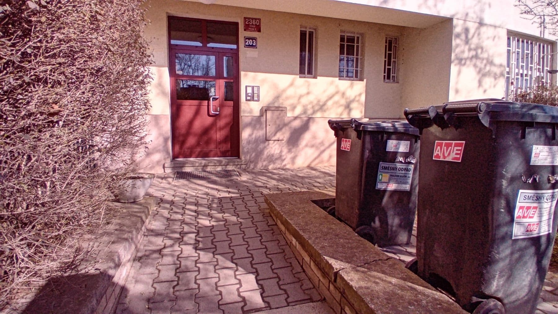 Pronájem nebytového prostoru 85 m², Hartigova, Praha, Praha Pronájem nebytového prostoru 85 m², Hartigova, Praha, Praha