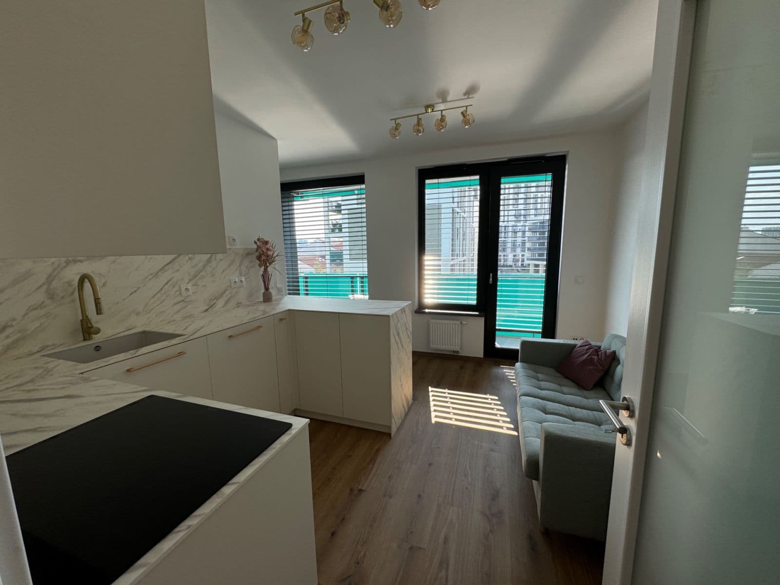 Pronájem bytu 1+kk 32 m², Olgy Havlové, Praha, Praha Pronájem bytu 1+kk 32 m², Olgy Havlové, Praha, Praha