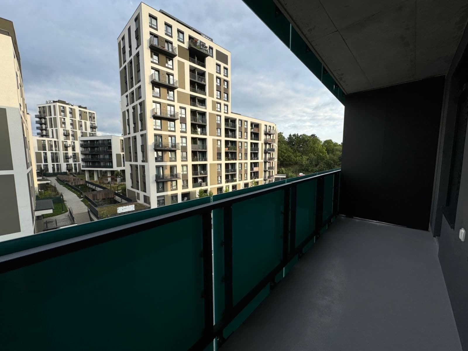 Pronájem bytu 1+kk 32 m², Olgy Havlové, Praha, Praha Pronájem bytu 1+kk 32 m², Olgy Havlové, Praha, Praha