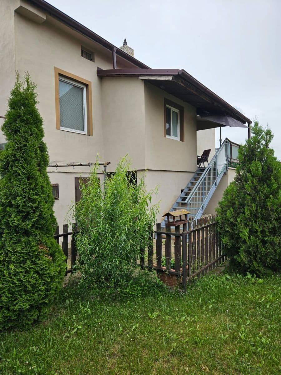 Prodej domu 80 m², pozemek 302 m², Dukelských bojovníků, Znojmo, Jihomoravský kraj Prodej domu 80 m², pozemek 302 m², Dukelských bojovníků, Znojmo, Jihomoravský kraj