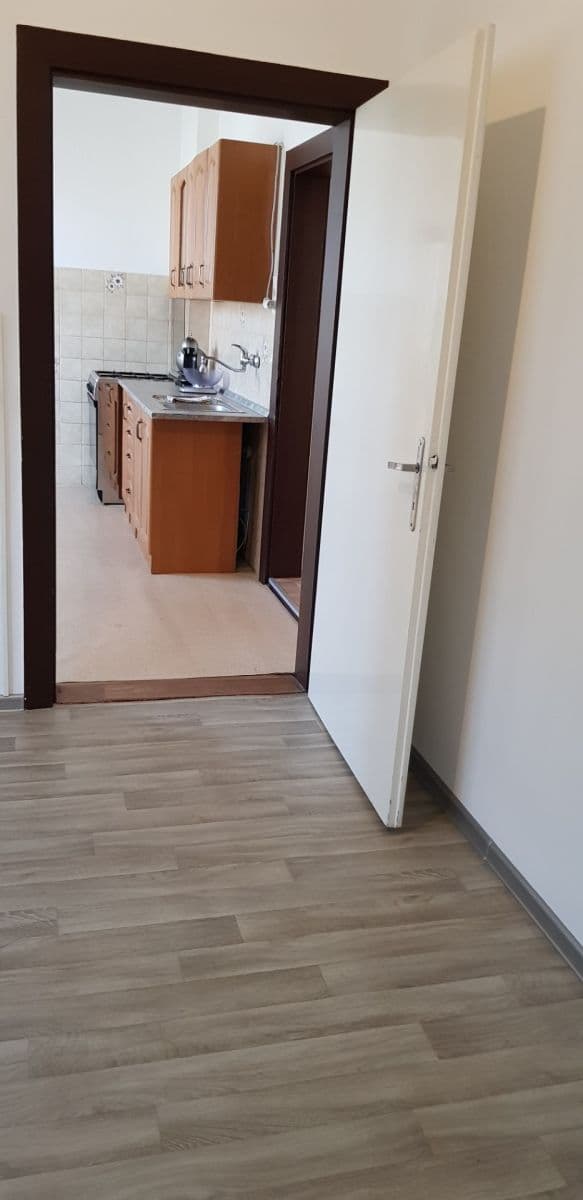 Prodej domu 80 m², pozemek 302 m², Dukelských bojovníků, Znojmo, Jihomoravský kraj Prodej domu 80 m², pozemek 302 m², Dukelských bojovníků, Znojmo, Jihomoravský kraj