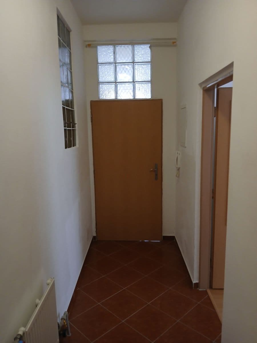 Pronájem kanceláře 39 m², Pod Branou, Příbram, Středočeský kraj Pronájem kanceláře 39 m², Pod Branou, Příbram, Středočeský kraj