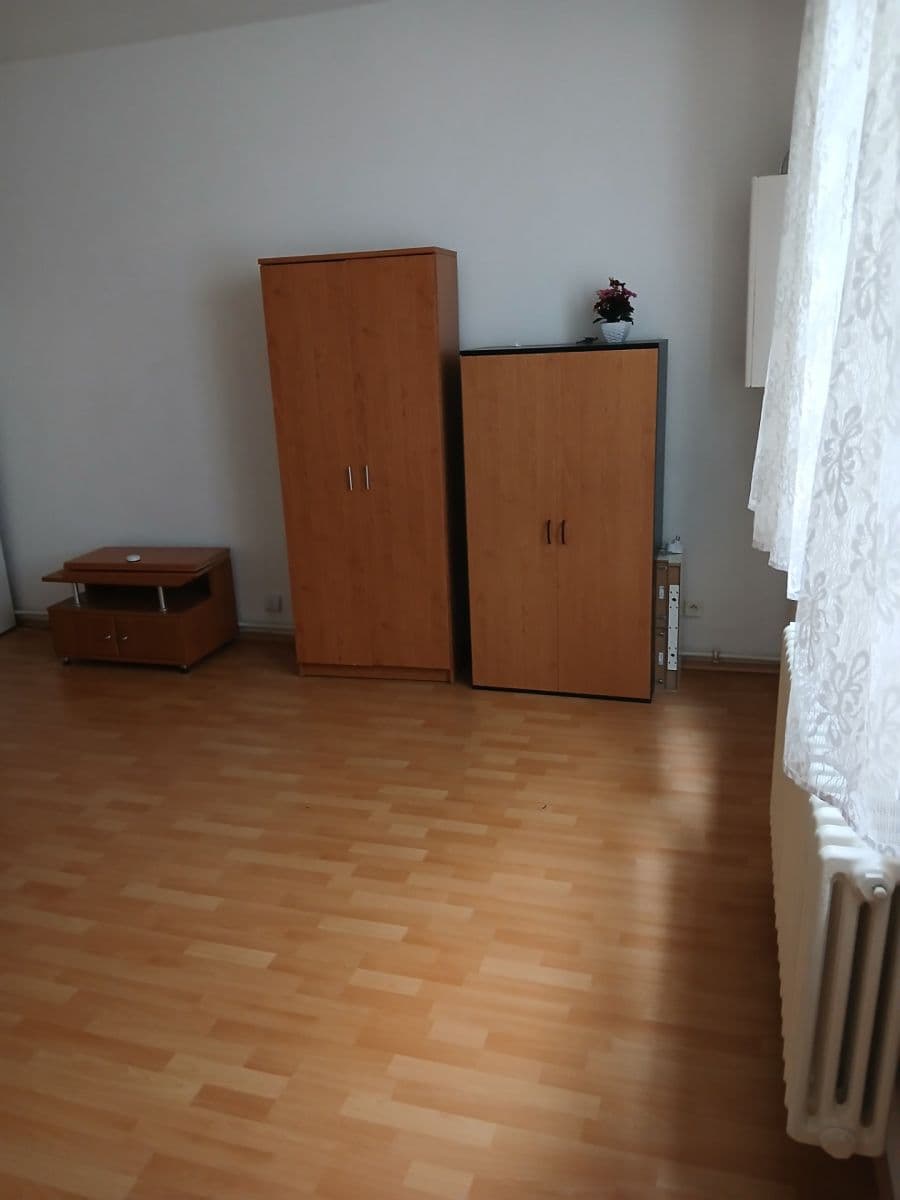 Pronájem kanceláře 39 m², Pod Branou, Příbram, Středočeský kraj Pronájem kanceláře 39 m², Pod Branou, Příbram, Středočeský kraj