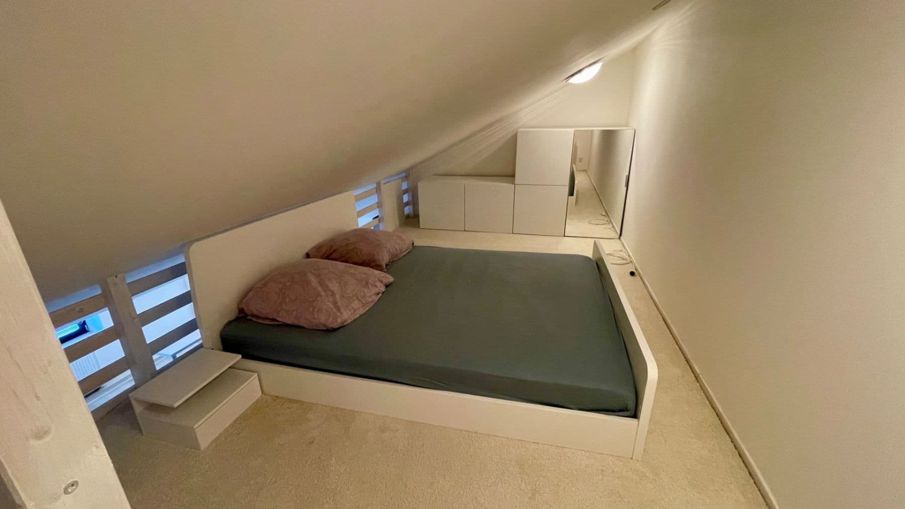 Pronájem bytu 1+kk 51 m², Čsl. armády, Hostivice, Středočeský kraj Pronájem bytu 1+kk 51 m², Čsl. armády, Hostivice, Středočeský kraj