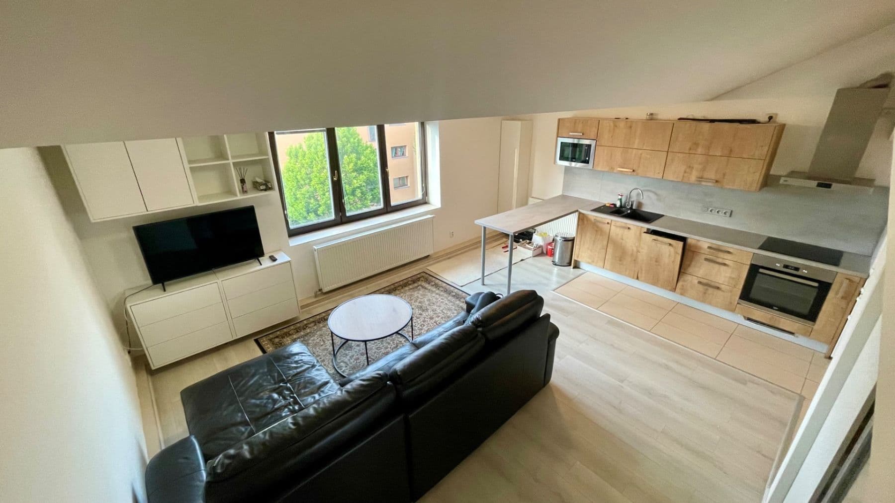 Pronájem bytu 1+kk 51 m², Čsl. armády, Hostivice, Středočeský kraj Pronájem bytu 1+kk 51 m², Čsl. armády, Hostivice, Středočeský kraj