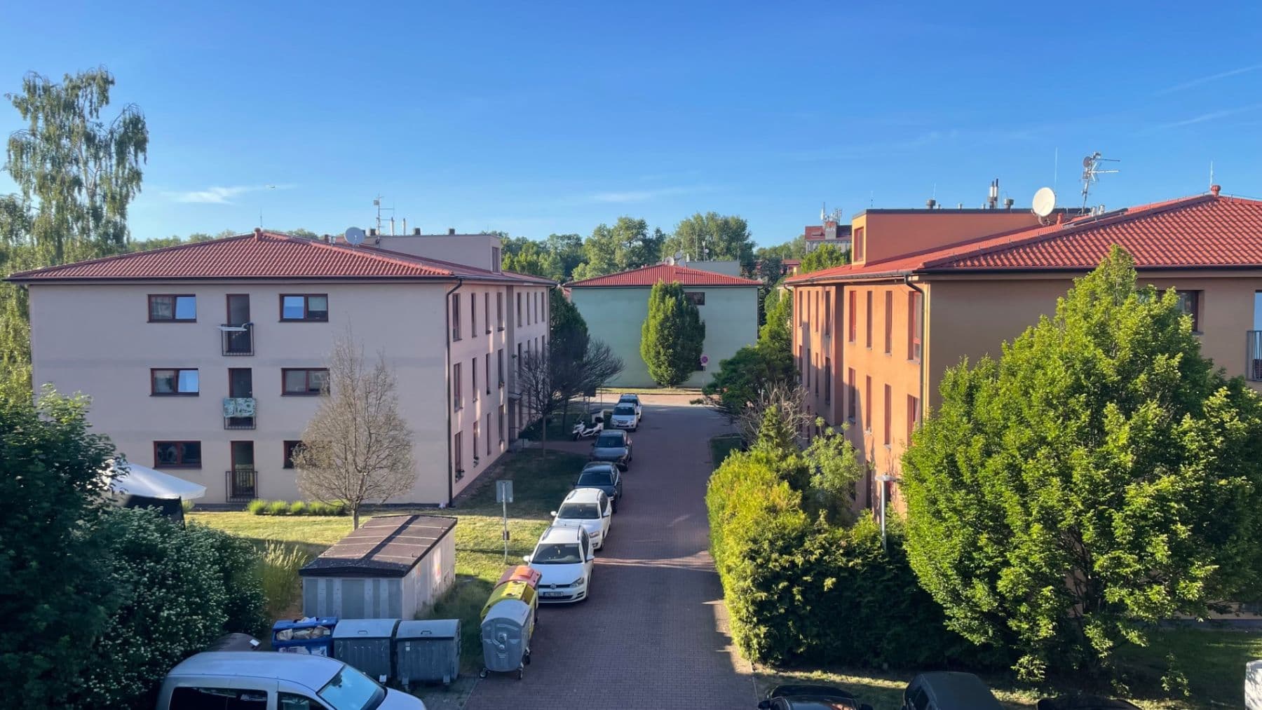 Pronájem bytu 1+kk 51 m², Čsl. armády, Hostivice, Středočeský kraj Pronájem bytu 1+kk 51 m², Čsl. armády, Hostivice, Středočeský kraj