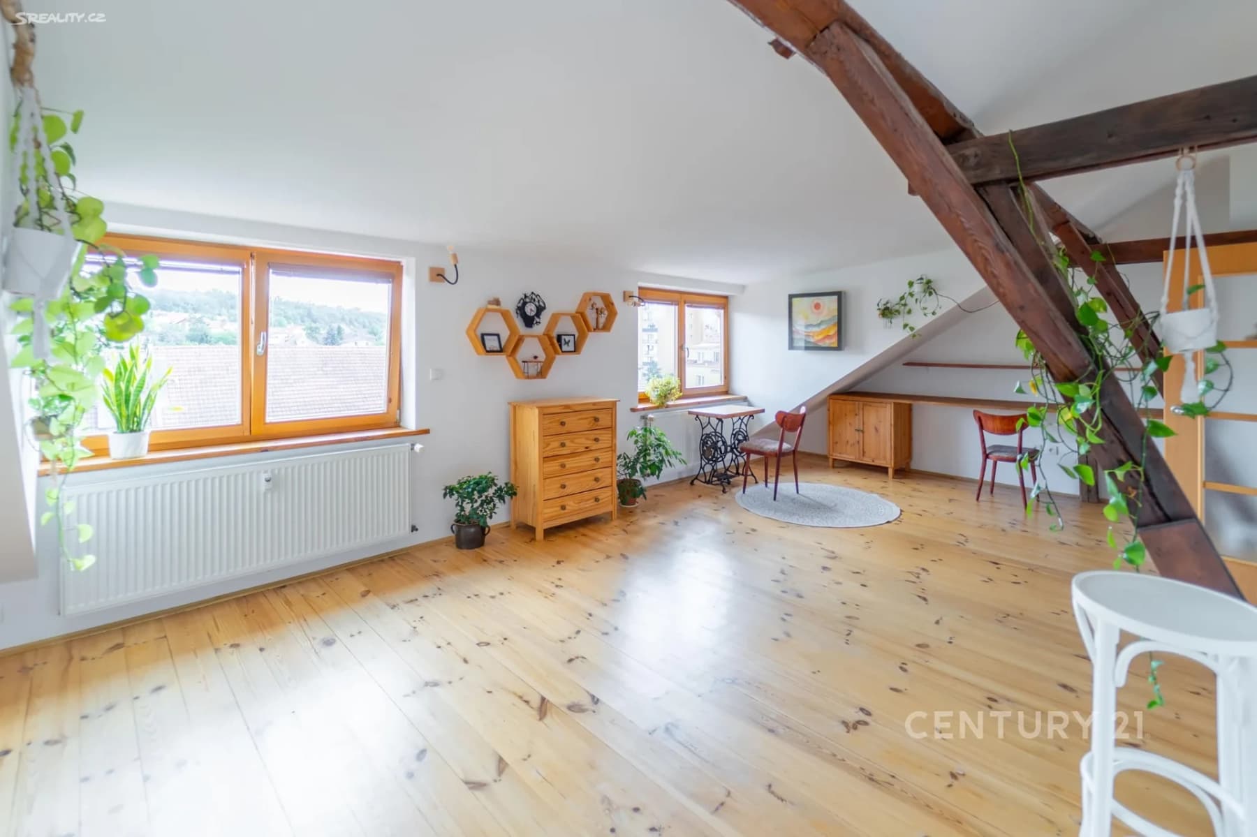 Pronájem bytu 3+1 108 m², Poděbradská, Praha, Praha Pronájem bytu 3+1 108 m², Poděbradská, Praha, Praha