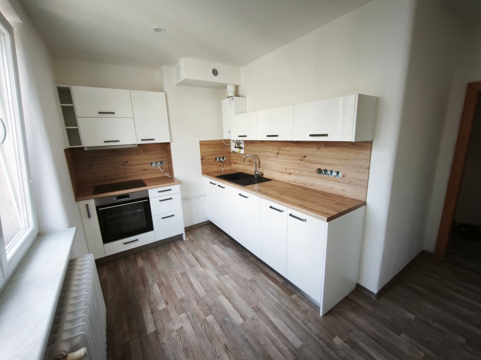 Pronájem bytu 3+1 76 m², Pod Záhorskem, Plzeň, Plzeňský kraj Pronájem bytu 3+1 76 m², Pod Záhorskem, Plzeň, Plzeňský kraj