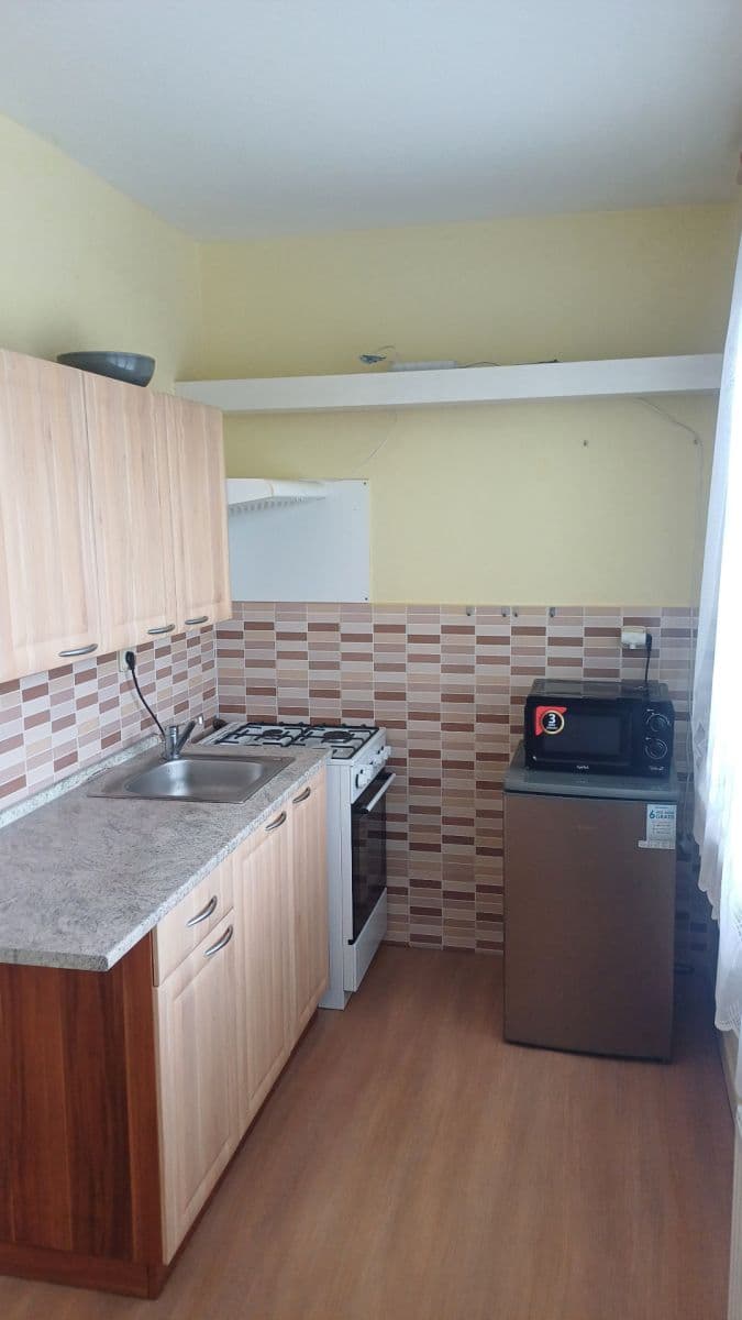 Pronájem bytu 1+1 30 m², Jičínská, Ostrava, Moravskoslezský kraj Pronájem bytu 1+1 30 m², Jičínská, Ostrava, Moravskoslezský kraj