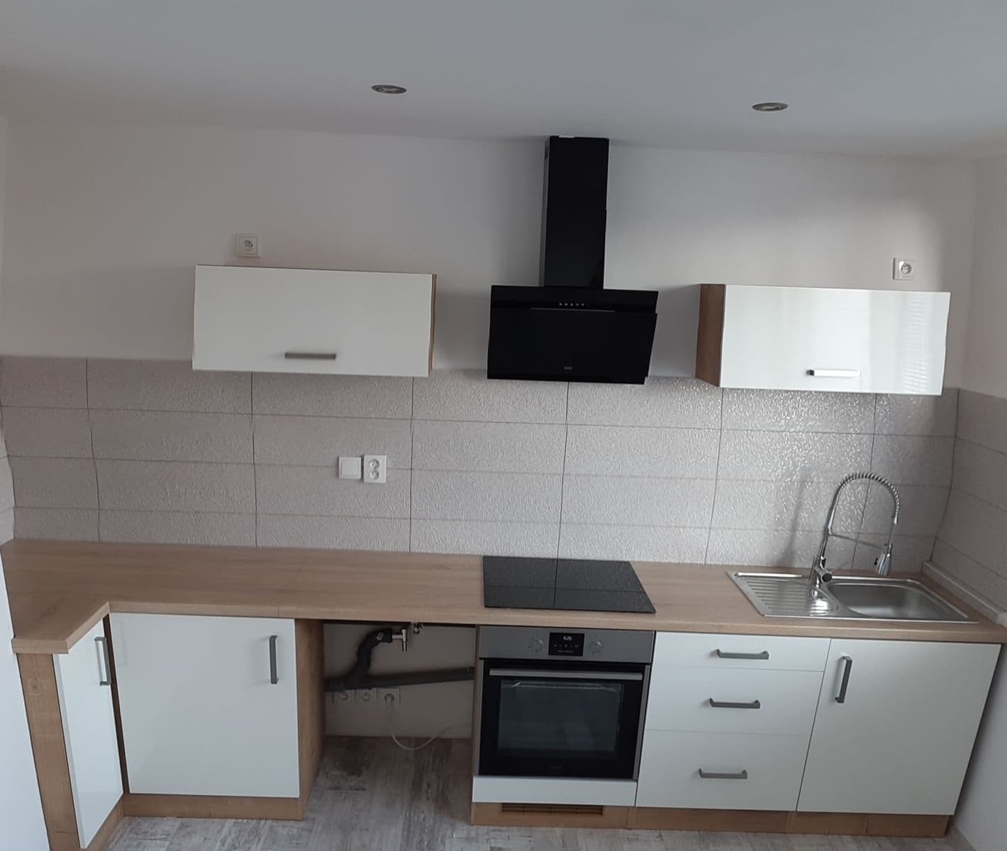 Pronájem bytu 1+1 36 m², Mozartova, Frýdek-Místek, Moravskoslezský kraj Pronájem bytu 1+1 36 m², Mozartova, Frýdek-Místek, Moravskoslezský kraj