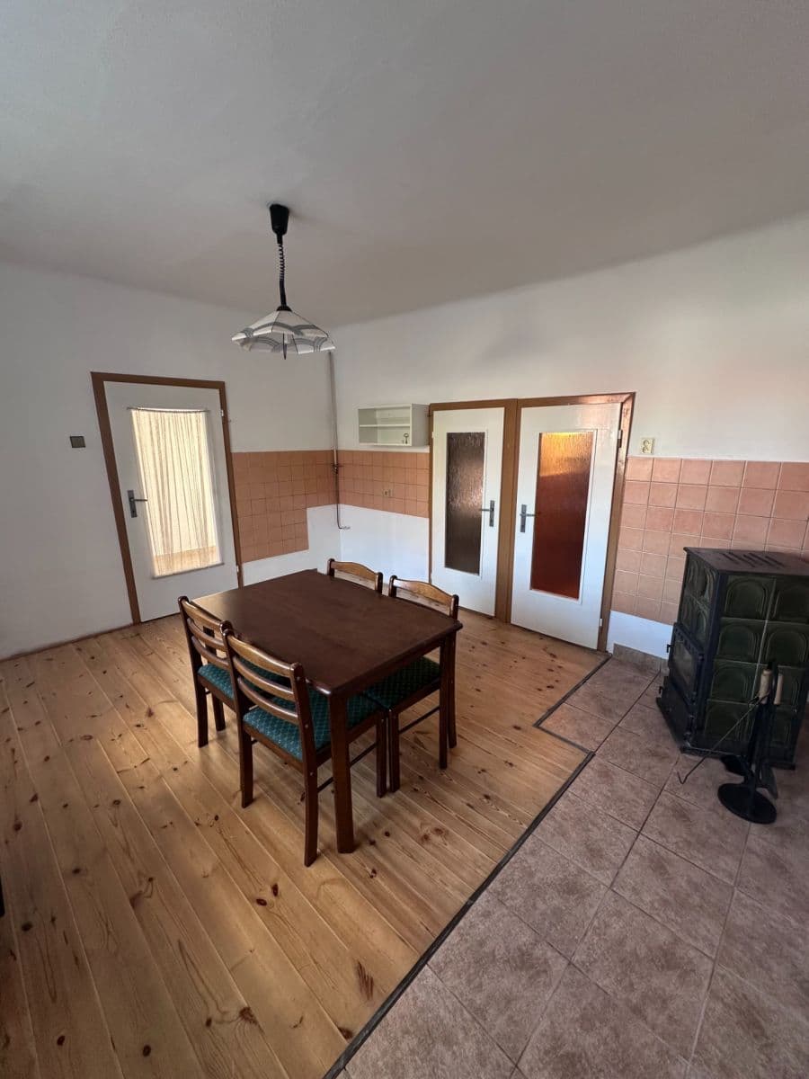 Prodej domu 80 m², pozemek 343 m², Ostrov u Macochy, Jihomoravský kraj Prodej domu 80 m², pozemek 343 m², Ostrov u Macochy, Jihomoravský kraj