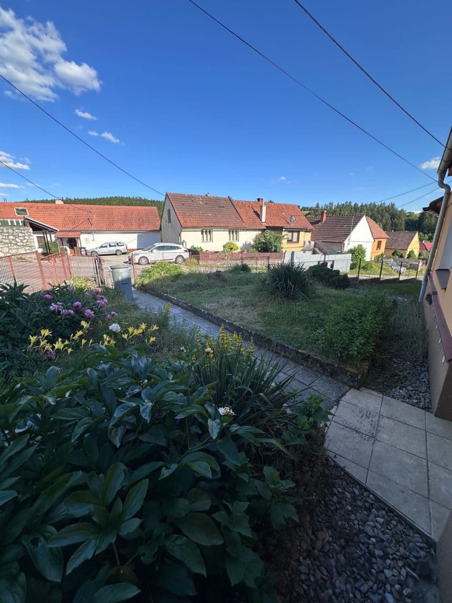 Prodej domu 80 m², pozemek 343 m², Ostrov u Macochy, Jihomoravský kraj Prodej domu 80 m², pozemek 343 m², Ostrov u Macochy, Jihomoravský kraj