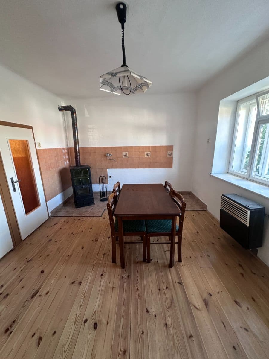 Prodej domu 80 m², pozemek 343 m², Ostrov u Macochy, Jihomoravský kraj Prodej domu 80 m², pozemek 343 m², Ostrov u Macochy, Jihomoravský kraj