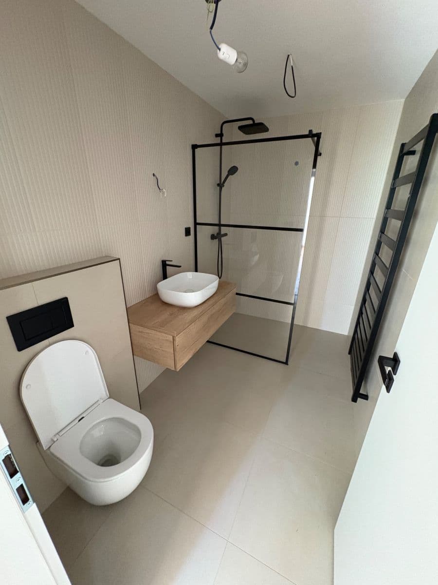 Pronájem bytu 2+kk 55 m², Veverské Knínice, Jihomoravský kraj Pronájem bytu 2+kk 55 m², Veverské Knínice, Jihomoravský kraj