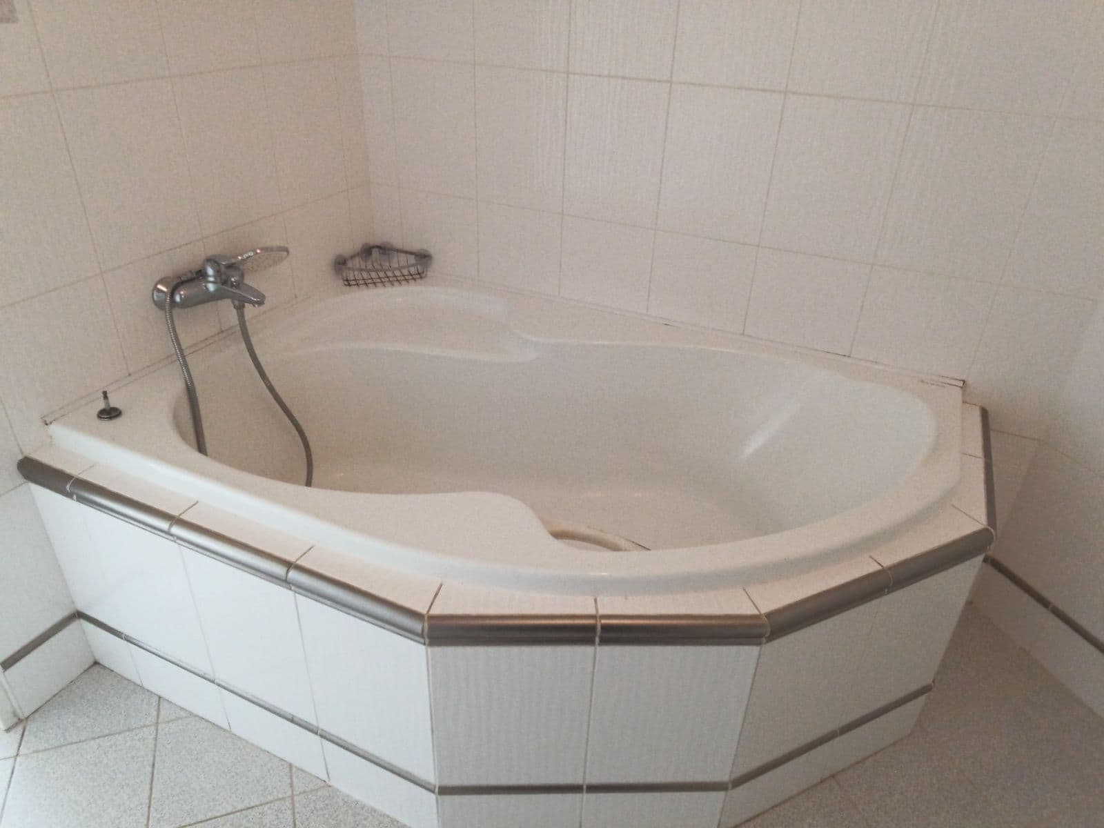 Pronájem bytu 4+1 96 m², Pod Cihelným vrchem, Sedlčany, Středočeský kraj Pronájem bytu 4+1 96 m², Pod Cihelným vrchem, Sedlčany, Středočeský kraj