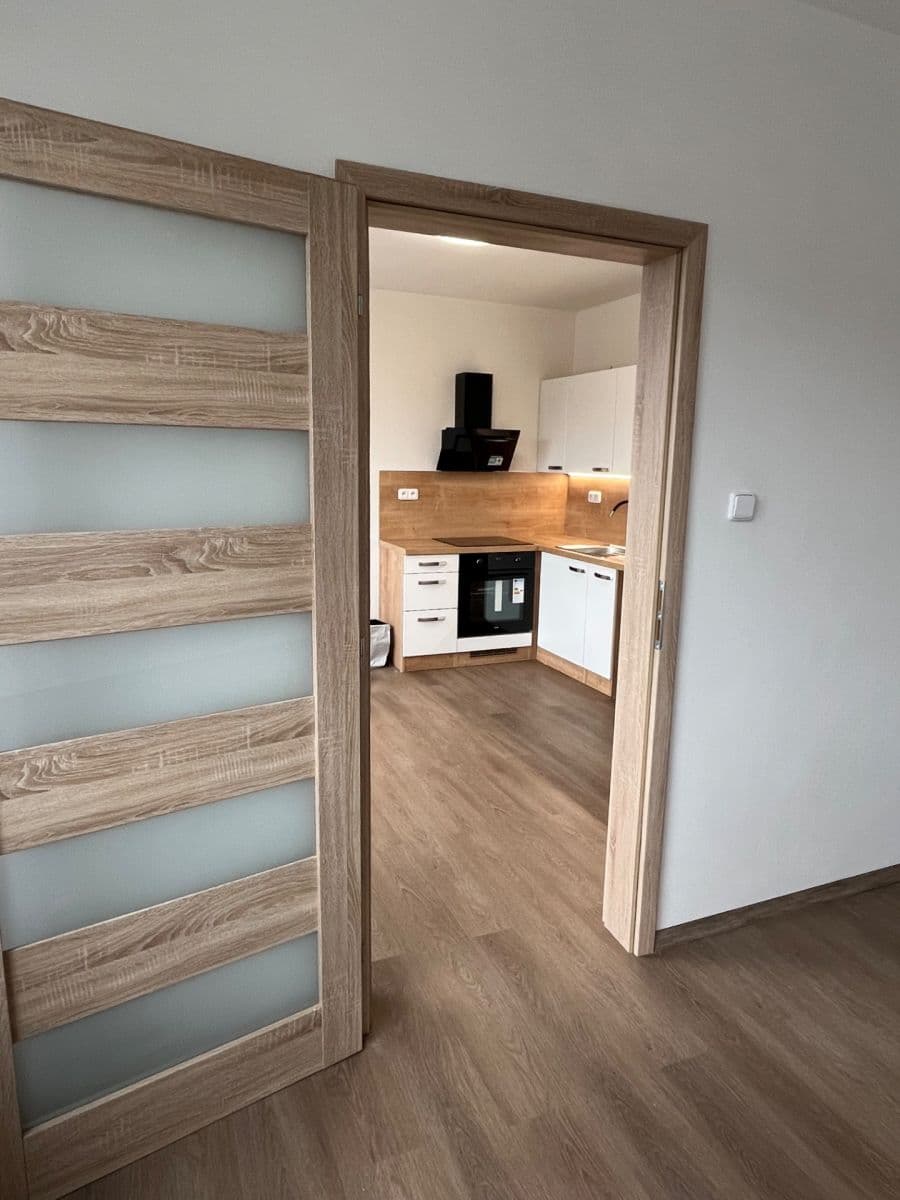 Pronájem bytu 2+kk 35 m², 28. října, Děčín, Ústecký kraj Pronájem bytu 2+kk 35 m², 28. října, Děčín, Ústecký kraj