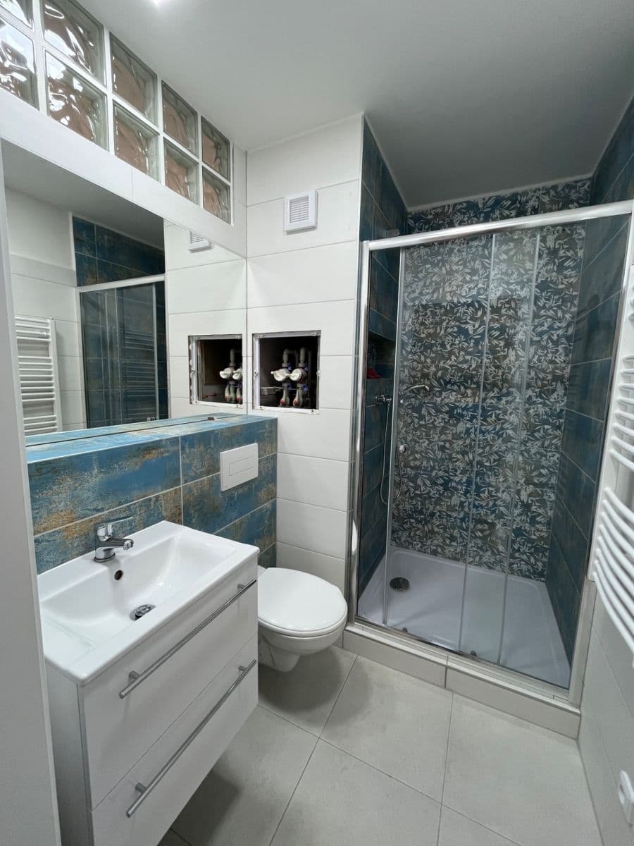 Pronájem bytu 2+kk 35 m², 28. října, Děčín, Ústecký kraj Pronájem bytu 2+kk 35 m², 28. října, Děčín, Ústecký kraj