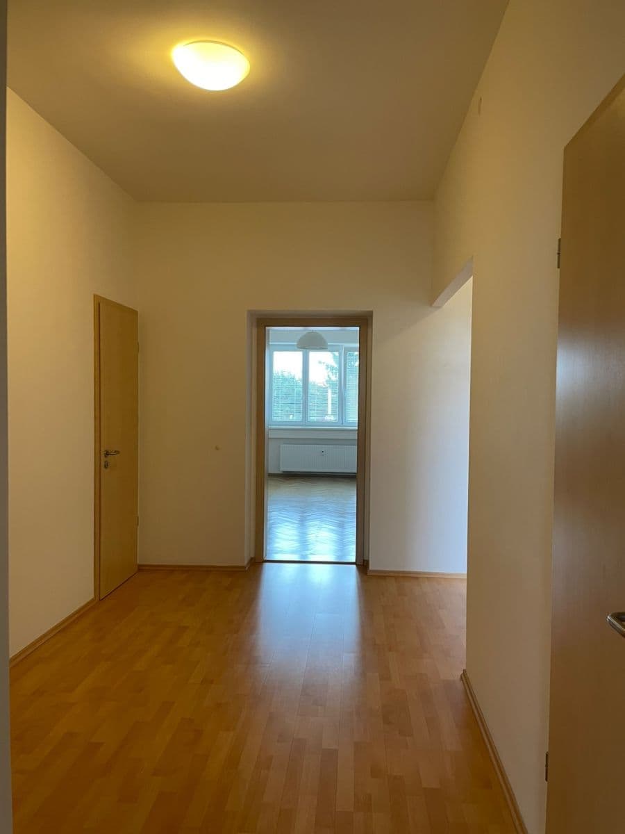 Pronájem bytu 2+1 85 m², Jiráskova, Brno, Jihomoravský kraj Pronájem bytu 2+1 85 m², Jiráskova, Brno, Jihomoravský kraj