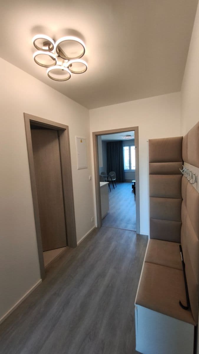 Pronájem bytu 2+kk 52 m², Poděbradská, Praha, Praha Pronájem bytu 2+kk 52 m², Poděbradská, Praha, Praha
