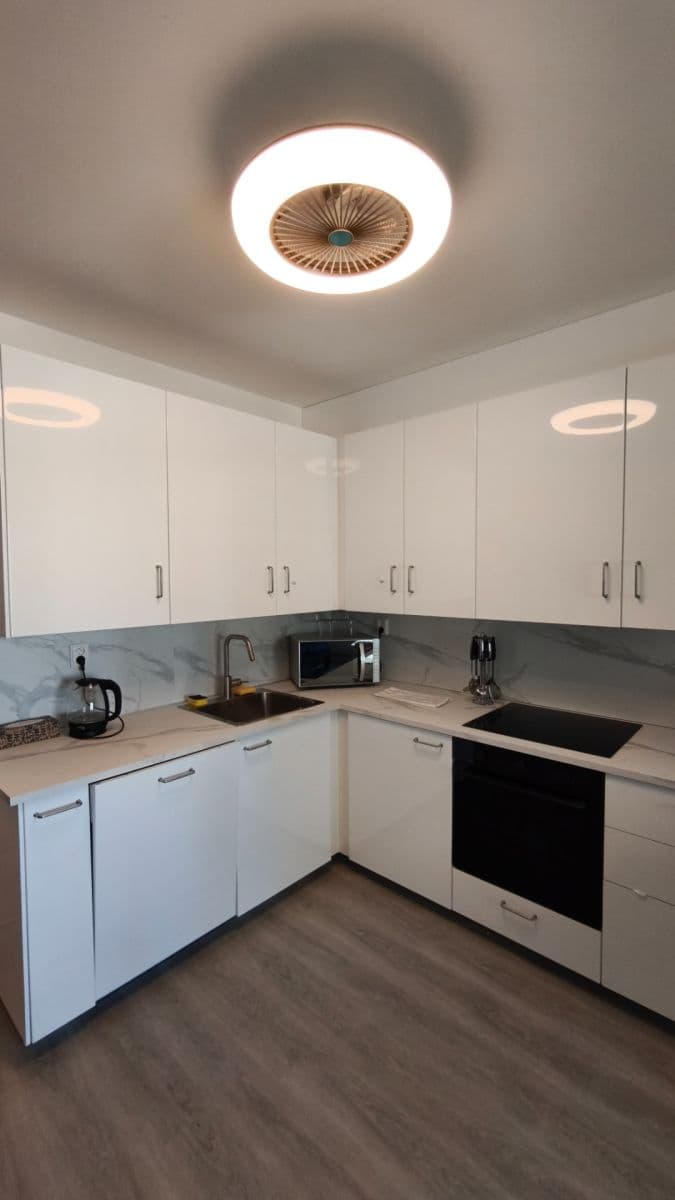 Pronájem bytu 2+kk 52 m², Poděbradská, Praha, Praha Pronájem bytu 2+kk 52 m², Poděbradská, Praha, Praha