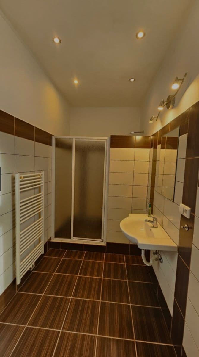 Pronájem bytu 2+1 75 m², Lidická, Praha, Praha Pronájem bytu 2+1 75 m², Lidická, Praha, Praha
