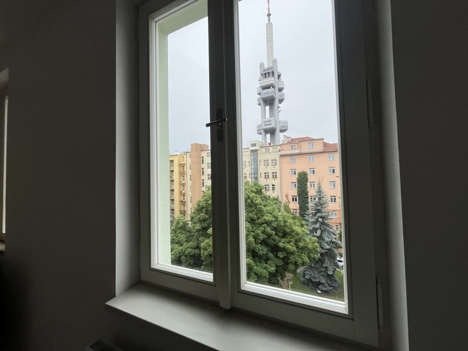 Pronájem bytu 1+kk 18 m², Bořivojova, Praha, Praha Pronájem bytu 1+kk 18 m², Bořivojova, Praha, Praha