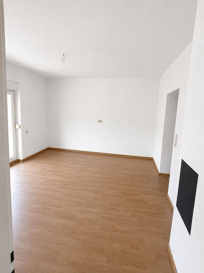 Pronájem bytu 4+1 140 m², Schweinfurt, Bavorsko Pronájem bytu 4+1 140 m², Schweinfurt, Bavorsko