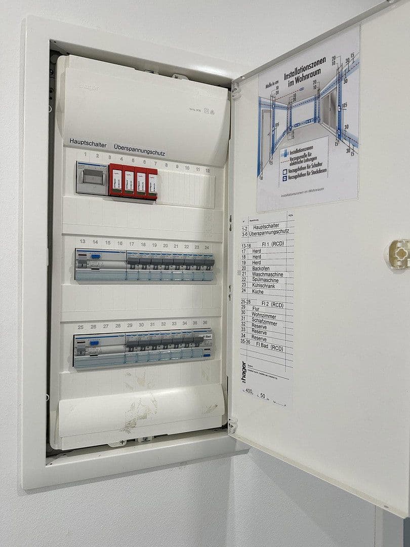 Prodej bytu 2+1 51 m², Albert-Kellermann-Straße 7, Hohenmölsen, Sasko-Anhaltsko Prodej bytu 2+1 51 m², Albert-Kellermann-Straße 7, Hohenmölsen, Sasko-Anhaltsko