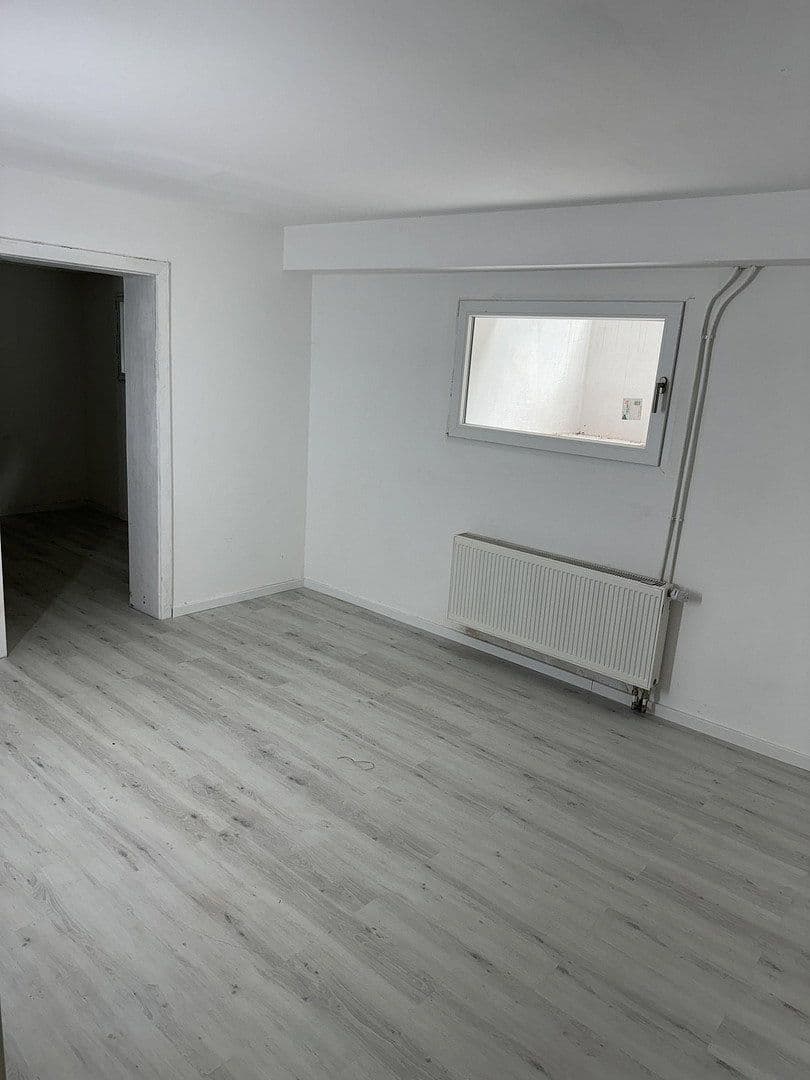 Prodej domu 313 m², pozemek 3.145 m², Nentershausen, Hessen Prodej domu 313 m², pozemek 3.145 m², Nentershausen, Hessen