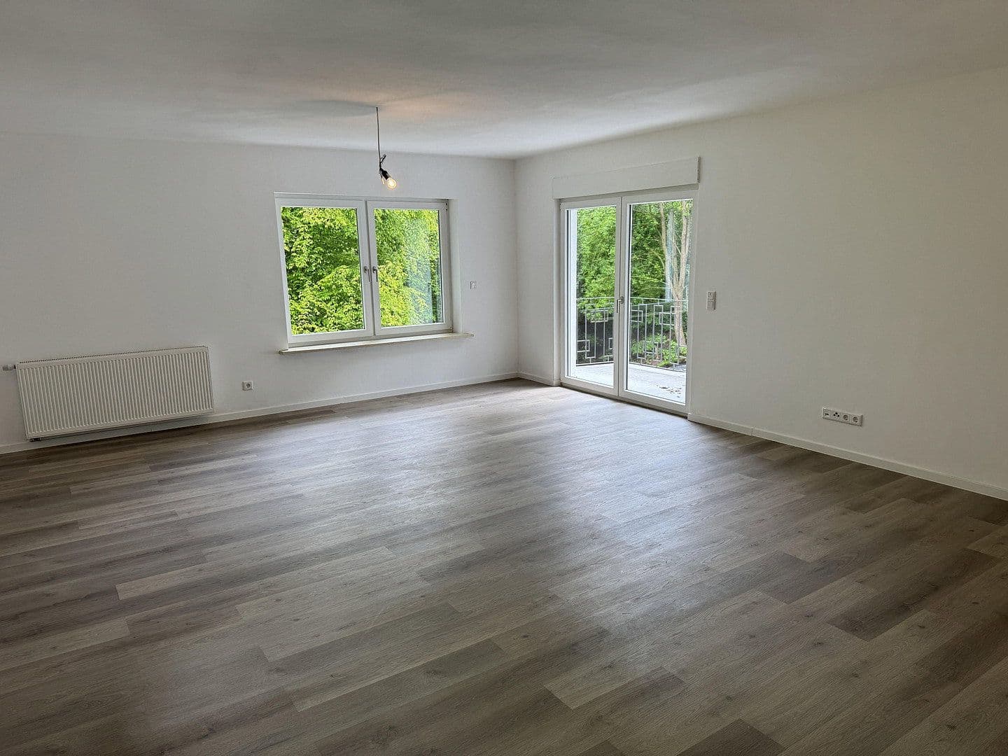 Prodej domu 313 m², pozemek 3.145 m², Nentershausen, Hessen Prodej domu 313 m², pozemek 3.145 m², Nentershausen, Hessen