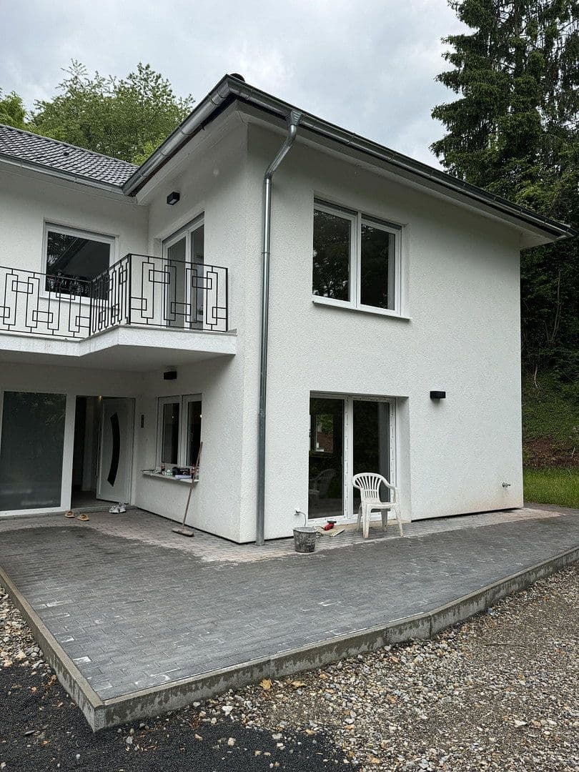 Prodej domu 313 m², pozemek 3.145 m², Nentershausen, Hessen Prodej domu 313 m², pozemek 3.145 m², Nentershausen, Hessen