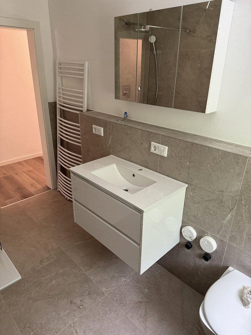 Prodej domu 313 m², pozemek 3.145 m², Nentershausen, Hessen Prodej domu 313 m², pozemek 3.145 m², Nentershausen, Hessen