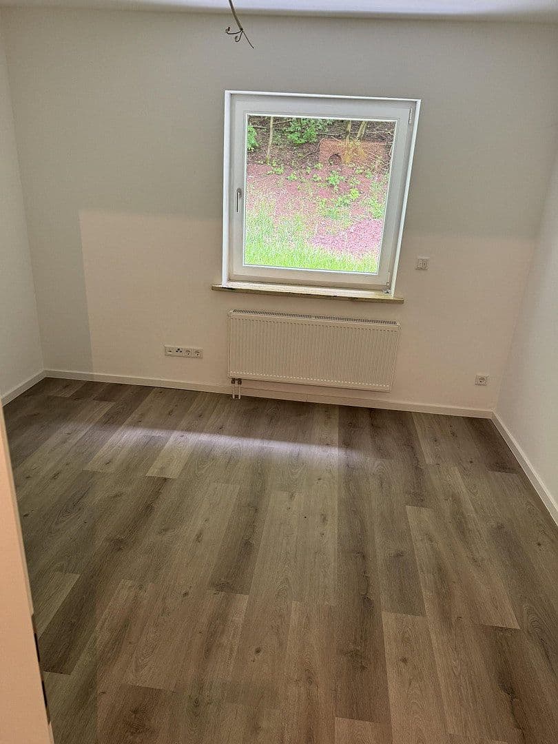 Prodej domu 313 m², pozemek 3.145 m², Nentershausen, Hessen Prodej domu 313 m², pozemek 3.145 m², Nentershausen, Hessen